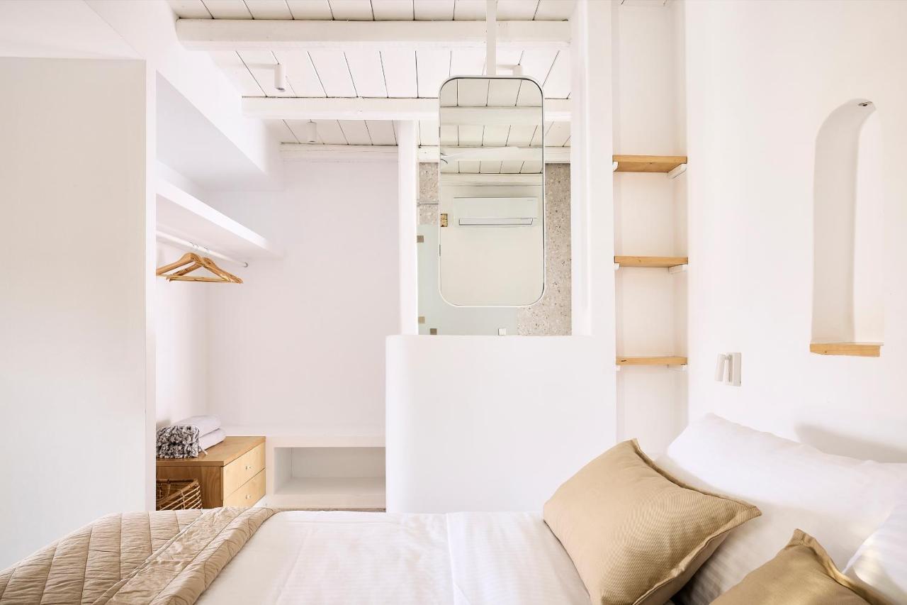 Wise Luxury Suites Kythnos Bagian luar foto