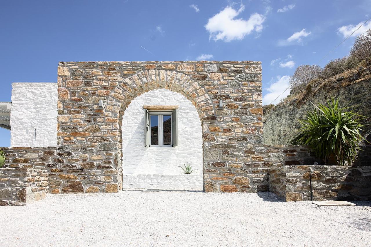 Wise Luxury Suites Kythnos Bagian luar foto