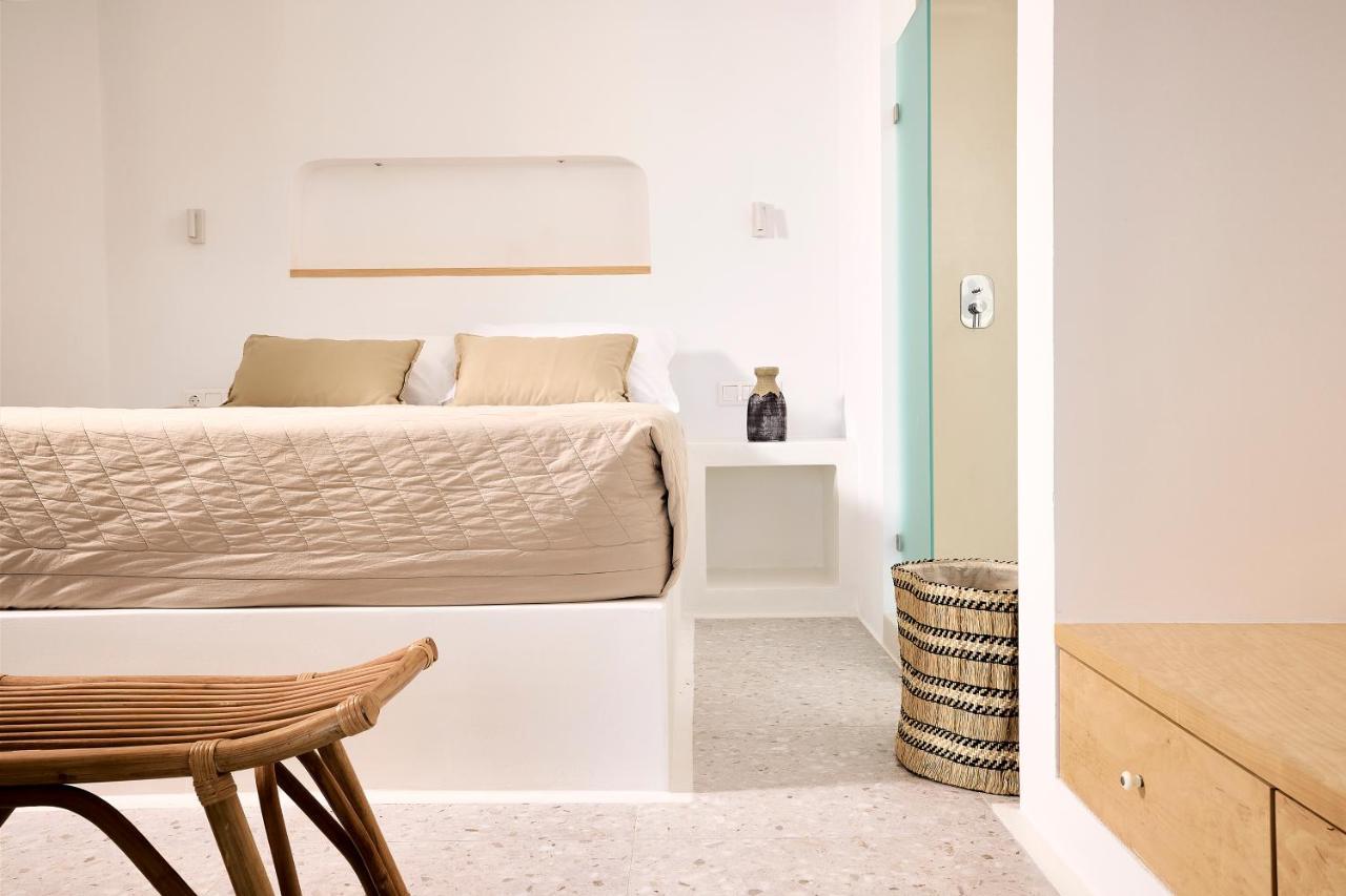 Wise Luxury Suites Kythnos Bagian luar foto